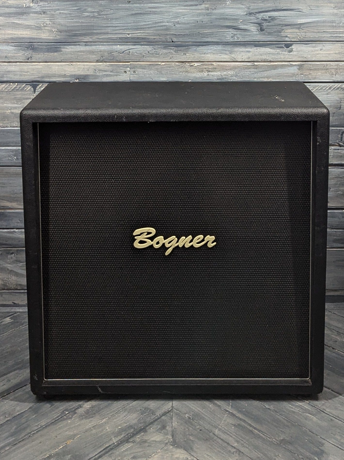 Bogner Musical Instrument Amplifier Cabinets Used Bogner Ubercab 412 X-Pattern 210-watt 4x12" Straight Extension Cabinet