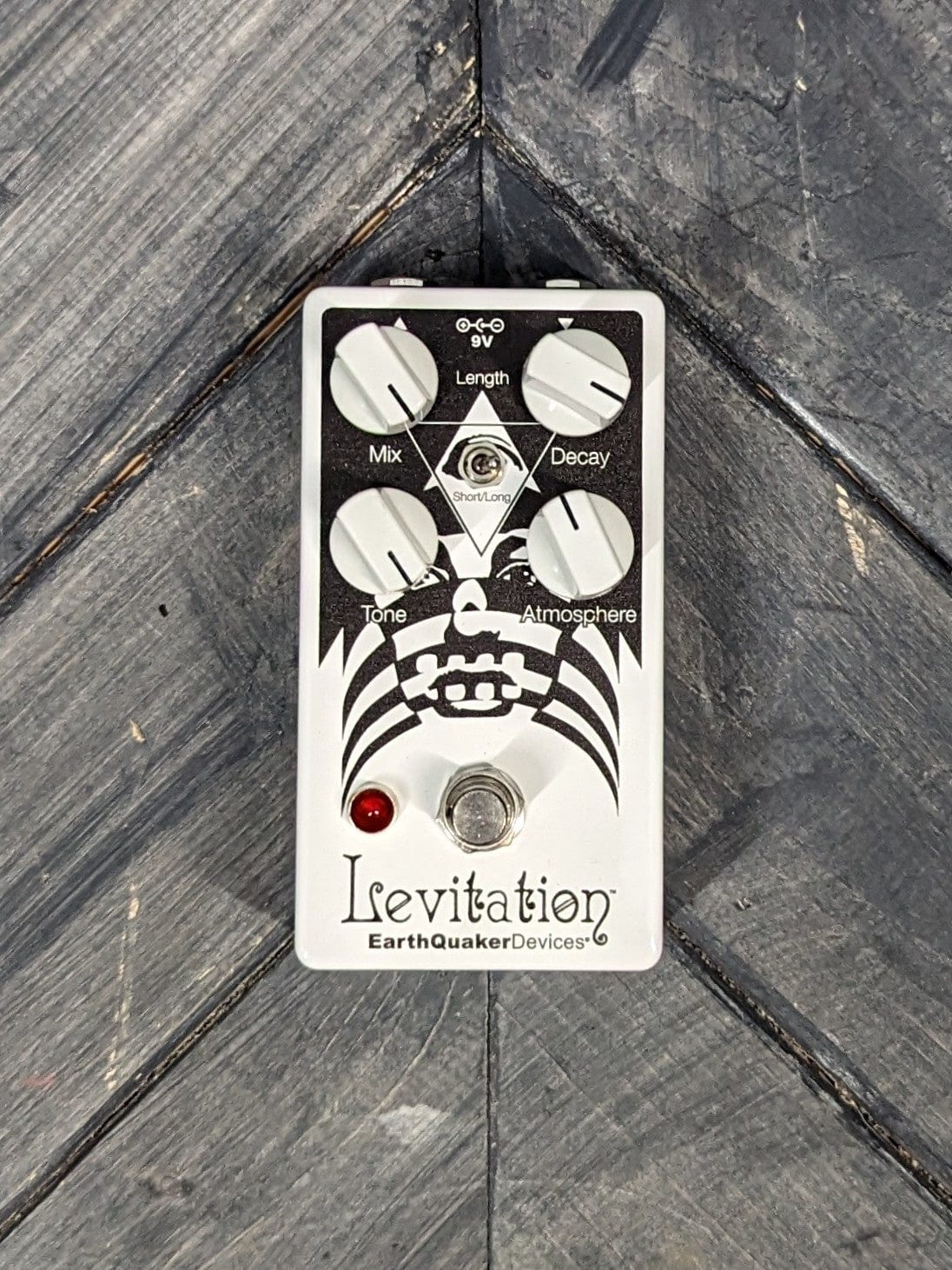 Earthquaker Devices Levitation Reverberation Machine V2 Reverb Pedal -  Adirondack Guitar