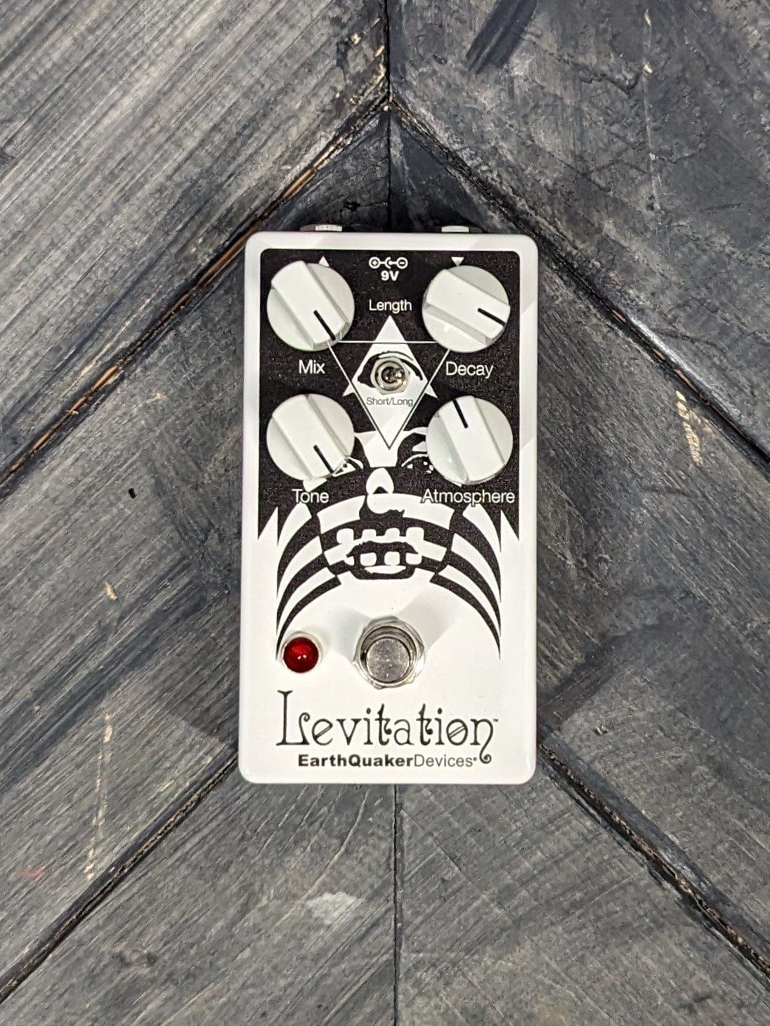 Earthquaker Devices Levitation Reverberation Machine V2 top of the pedal