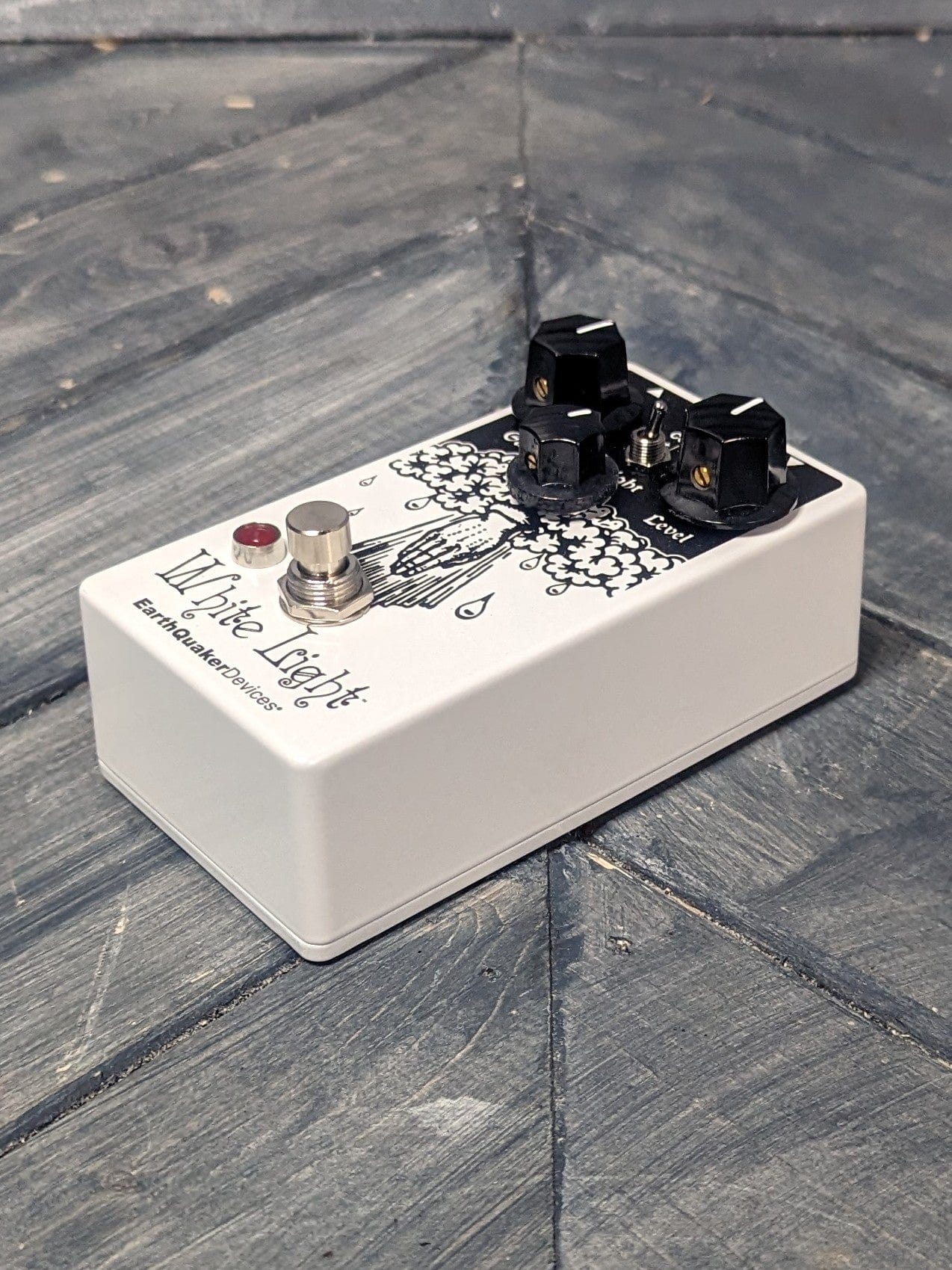 Earthquaker Devices White Light Overdrive Pedal - Adirondack Guitar