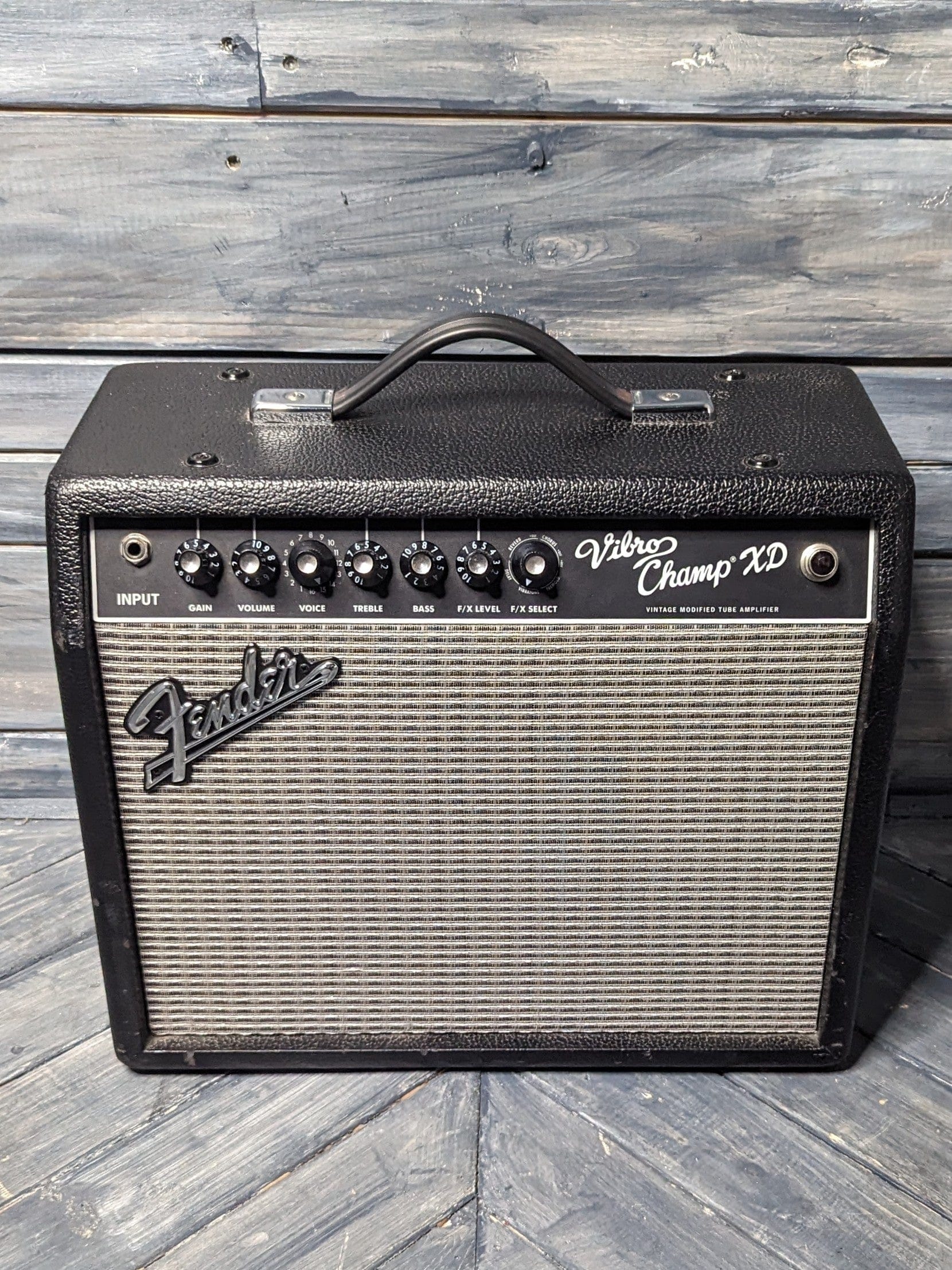 Used Fender Vibro Champ XD Electric Guitar Combo Amp - Adirondack