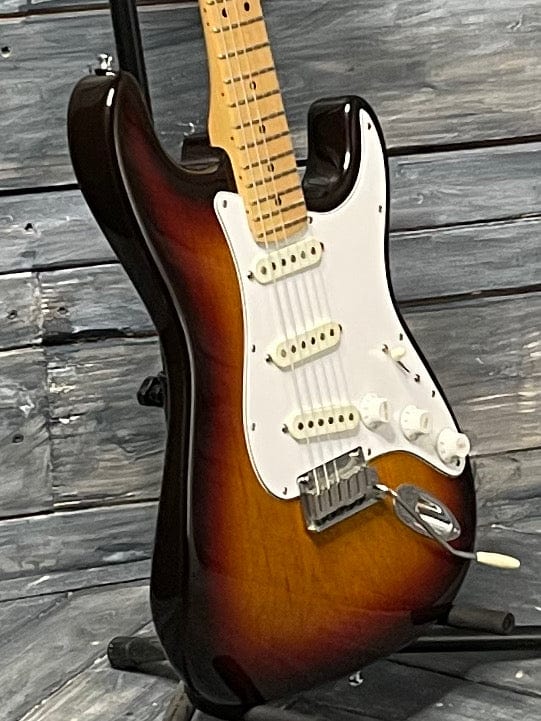 Used Fender 1989 American Standard Stratocaster with Case - Sunburst