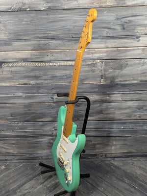 Fender Electric Guitar Used Fender 2019 Vintera 50's Stratocaster Electric Guitar with Hard Case - Seafoam Green