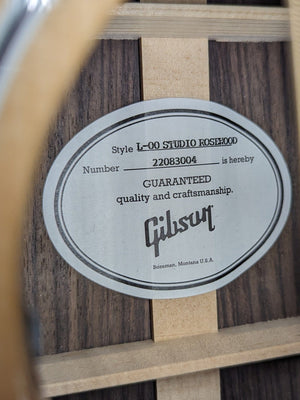 Used Gibson LG-00 Studio close up of the label