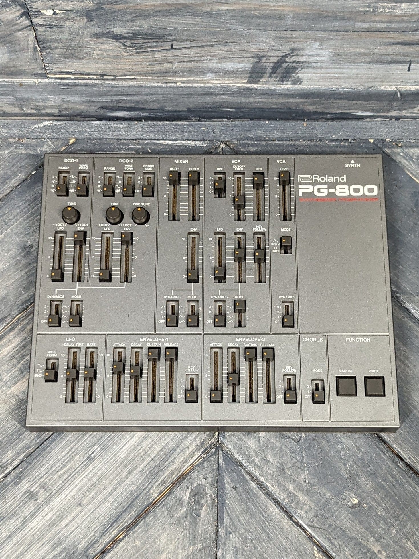 Used Roland PG-800 top of the unit