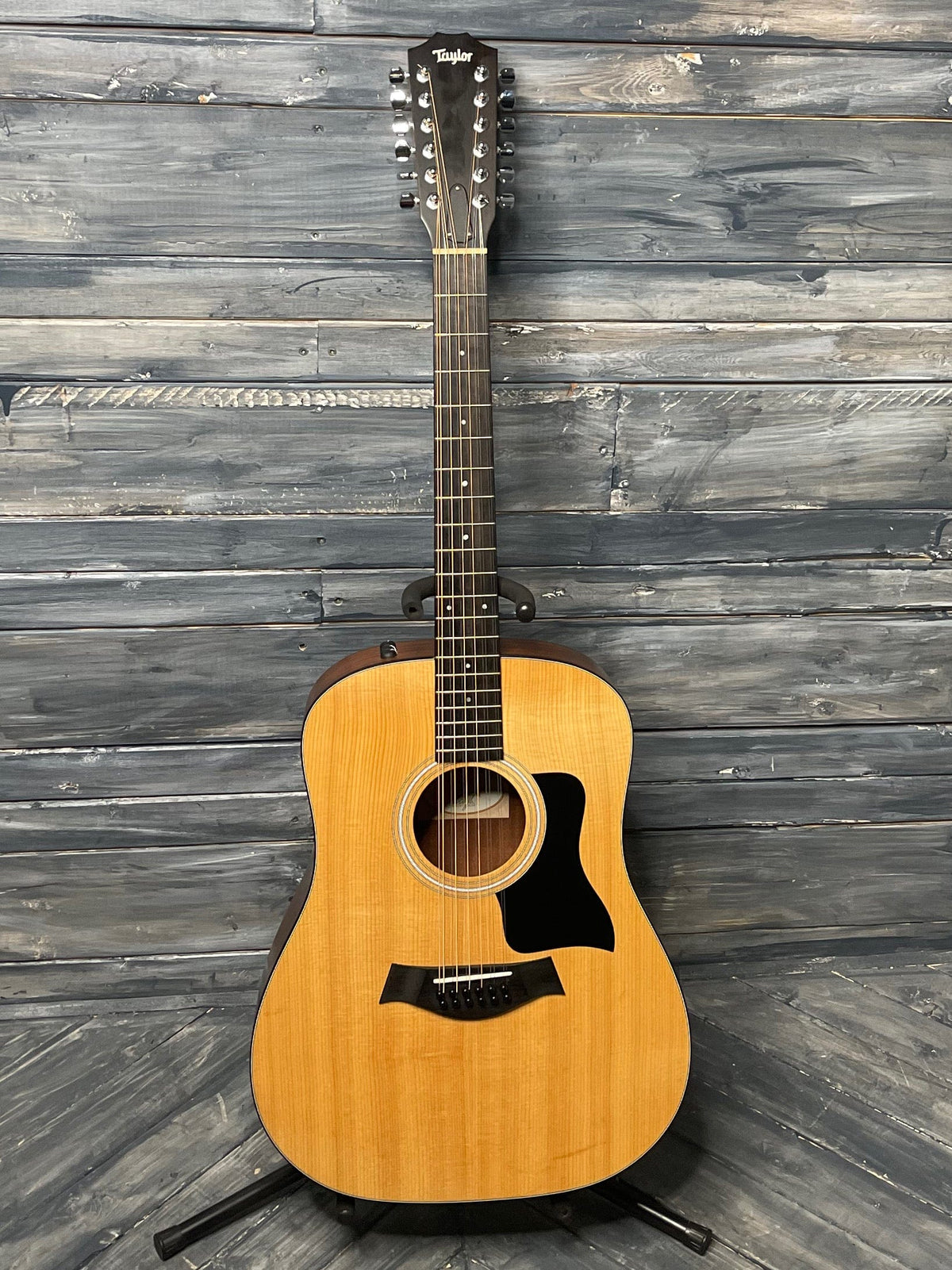 Taylor - Adirondack Guitar